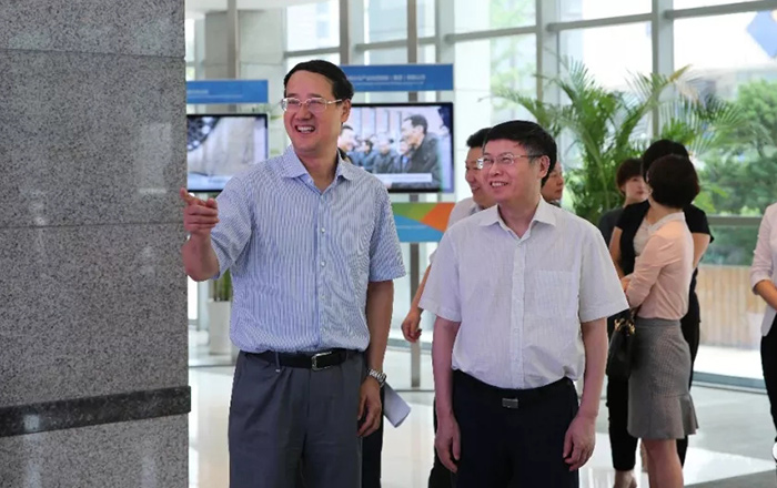 中国进出口银行来访陕文投商谈银企合作